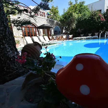 Philoxenia & Отель 3*