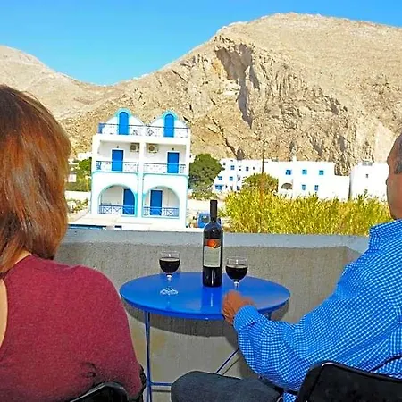 Philoxenia & Perissa (Santorini)