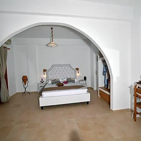 Hotel Philoxenia & 3*