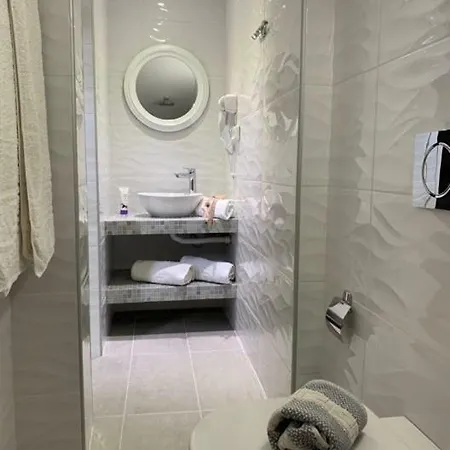 Philoxenia & Szálloda Perísza